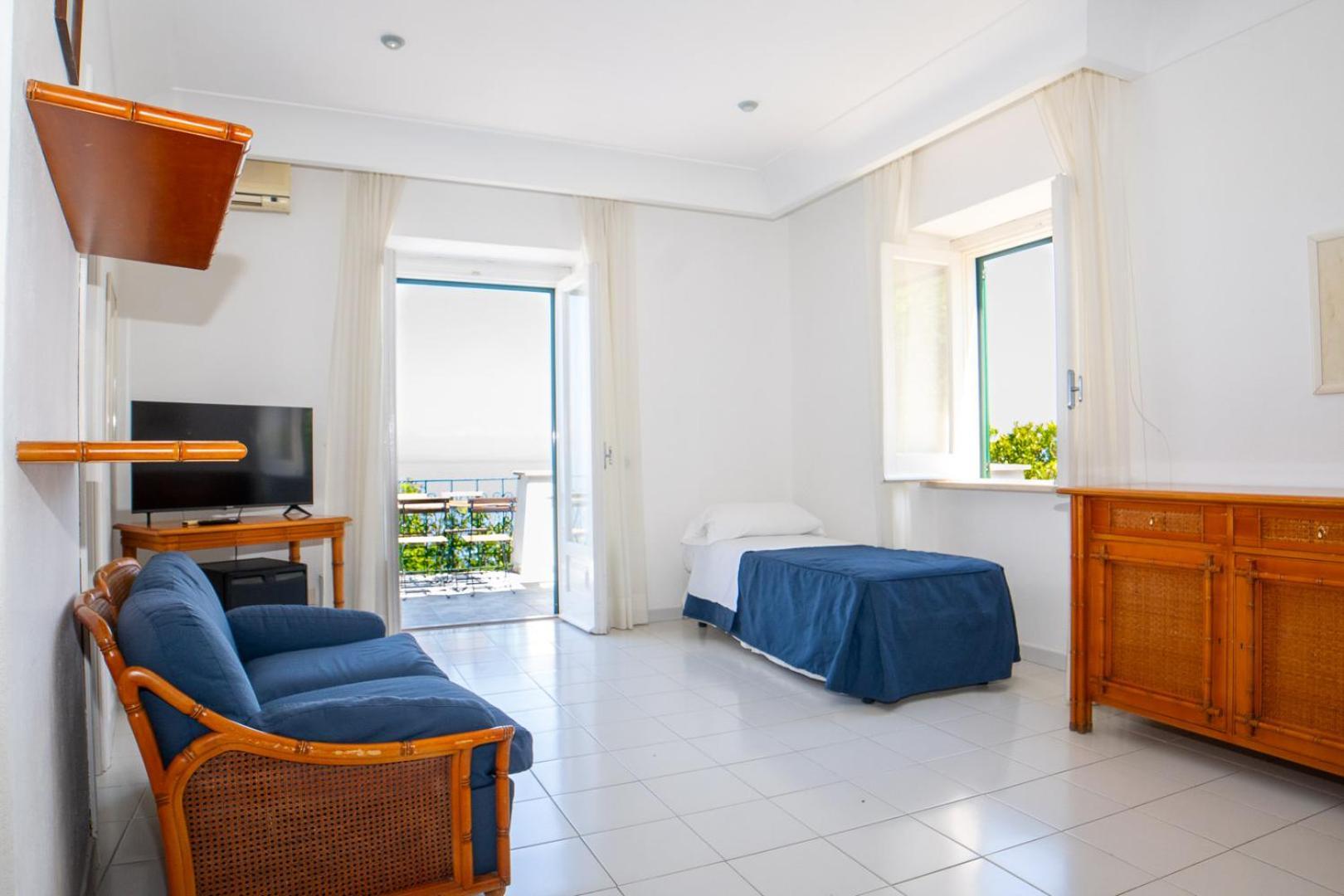 Hotel Oasi Castiglione Casamicciola Terme Room photo