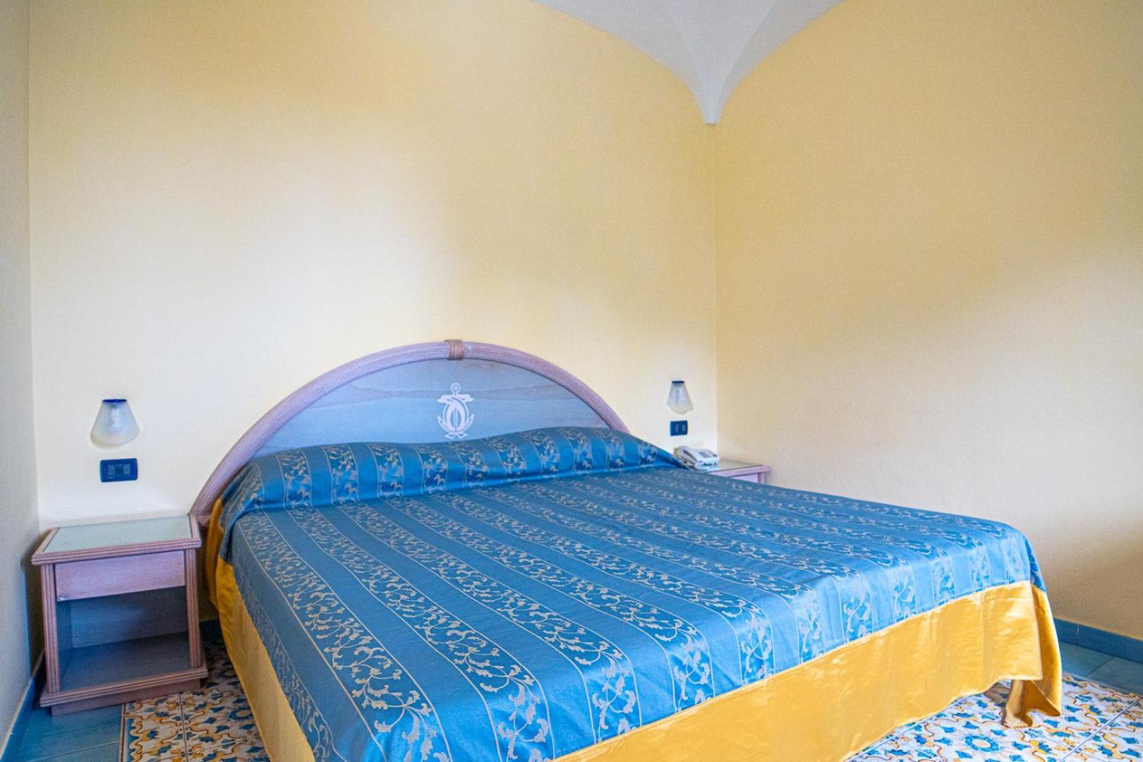 Hotel Oasi Castiglione Casamicciola Terme Room photo