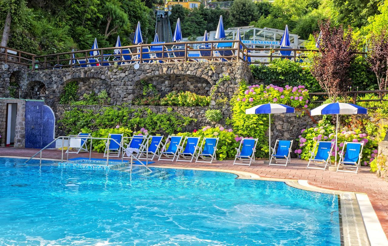 Hotel Oasi Castiglione Casamicciola Terme Exterior photo